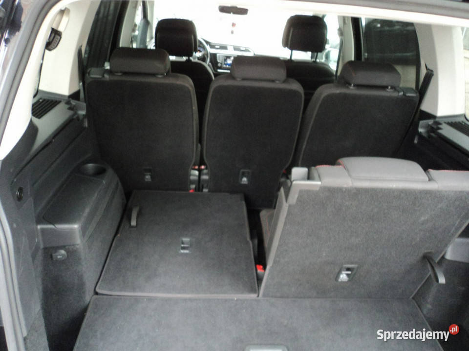 Volkswagen Touran srzedam ładnego VW Turana16 nieuszkodzony Touran Lublin sprzedam