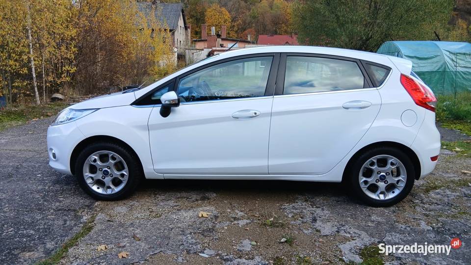 Ford Fiesta 5drzwi 2012 r manualna Fiesta Wojcieszów