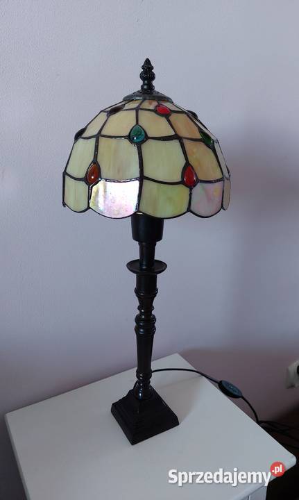 Lampa witrażowa