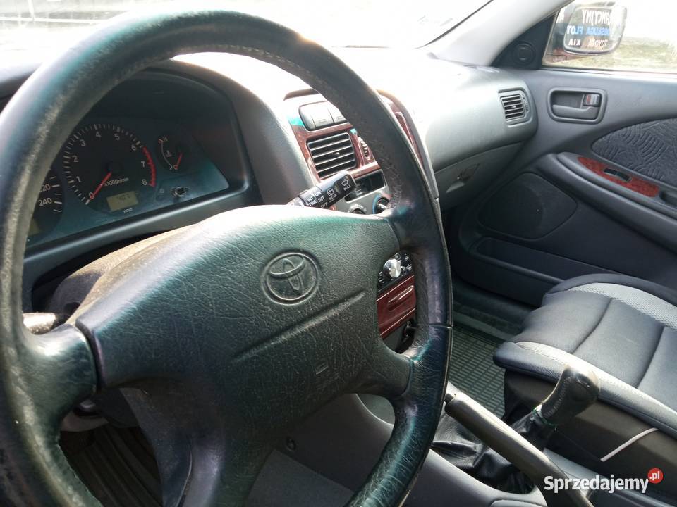 Toyota Avensis 20 Benzyna Liftback 1998 ABS Rzeszów