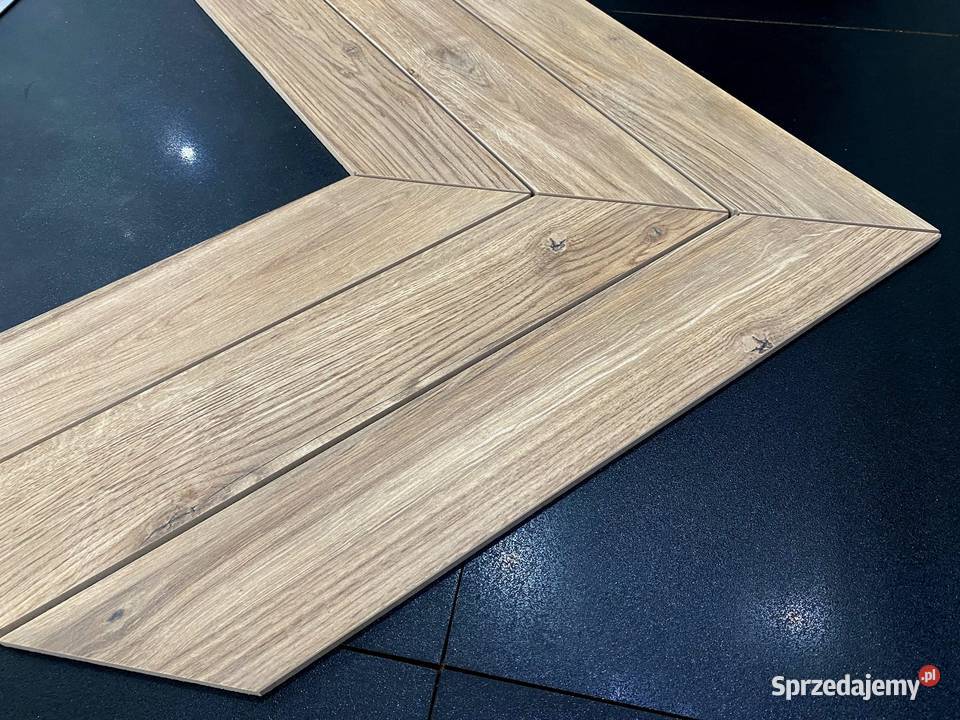 Płytki JODŁA FRANCUSKA drewno DĄB CHEVRON 64x9 Łask