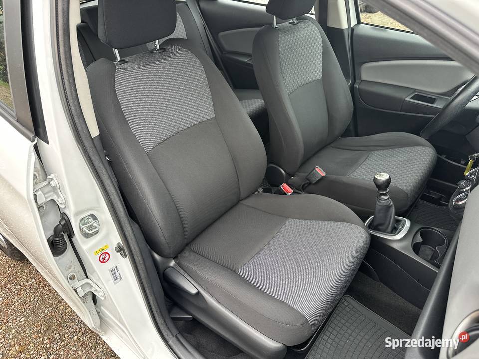 Toyota Yaris 133 99 BSalon IWŁ FV23 Euro6 Warszawa