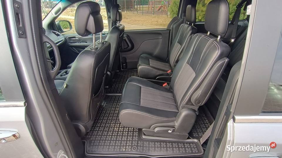 Chrysler Town Country S 36 gniazdo USB Płock sprzedam