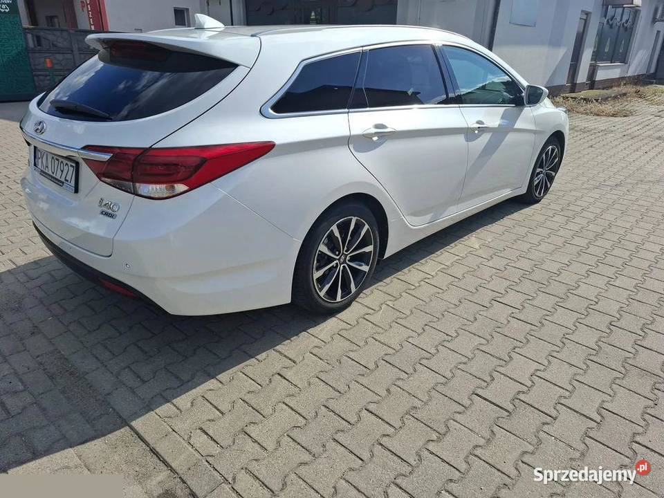 Hyundai i40 Kombi 17 CRDi DCT Premium 141 2015r Godziesze Wielkie