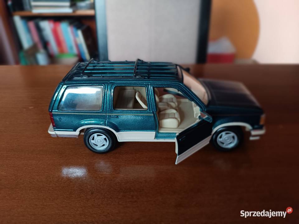 Model samochodu FORD Explorer Scala 124 sprzedam