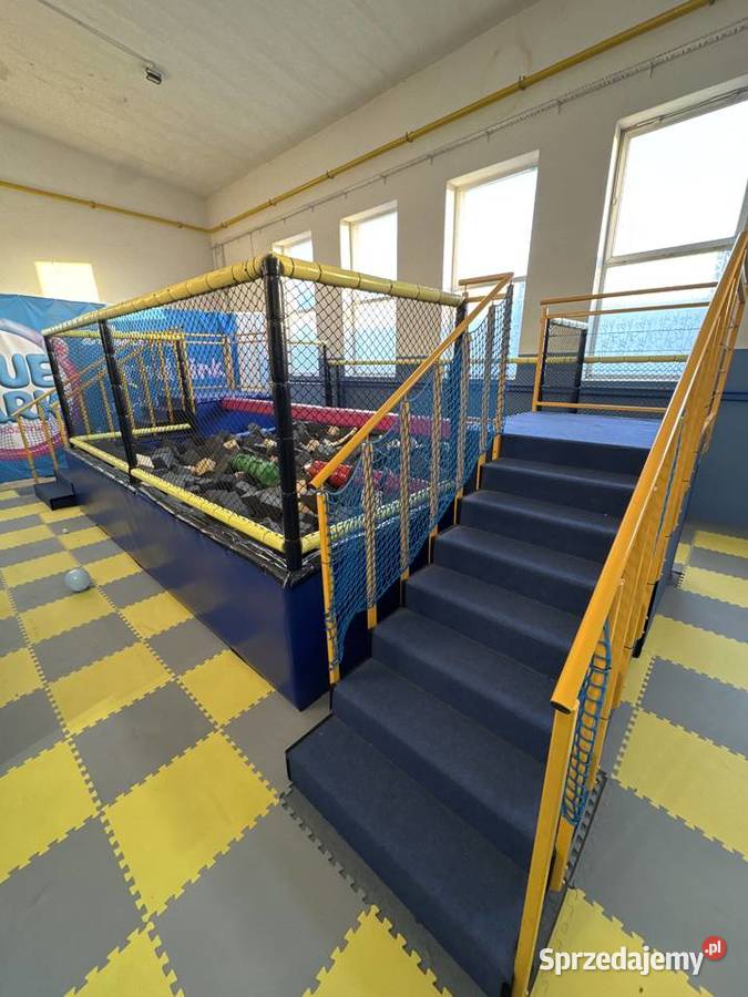 Basen z gąbkami i równoważnią Pleszew sprzedam