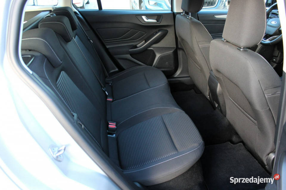 Ford Focus Titanium SalonPL FV23 125 Navi LED tempomat