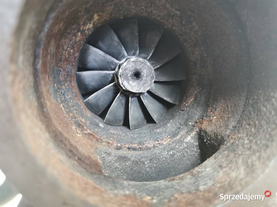 Turbo silnika Cummins 6CTAA Holset HX40W Wilkowo