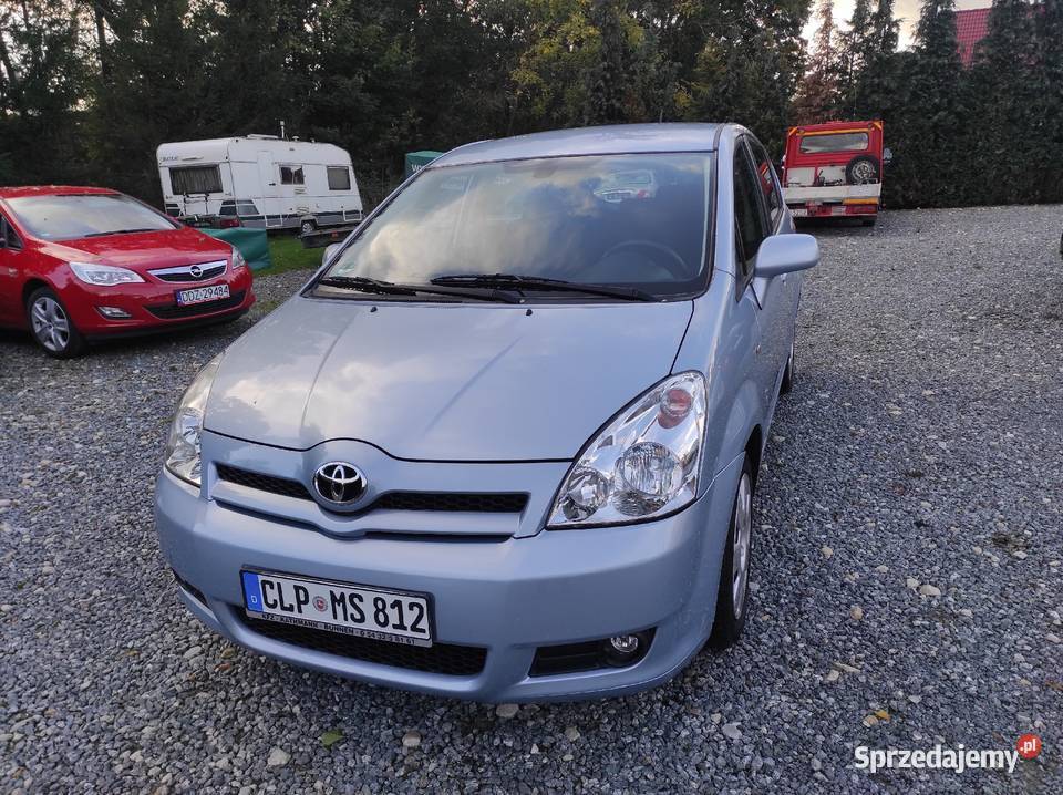 Toyota Corolla Verso 18 benz 7 osobowa Ziębice