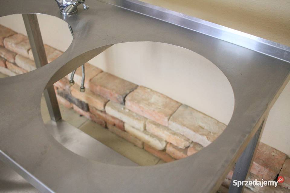 Stół gastronomiczny 100x60 otwory w blacie