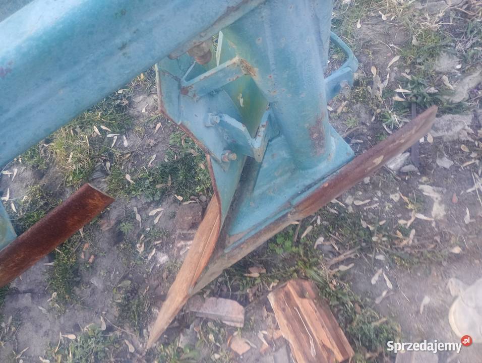 Pług dwu skibowy Rawa Mazowiecka
