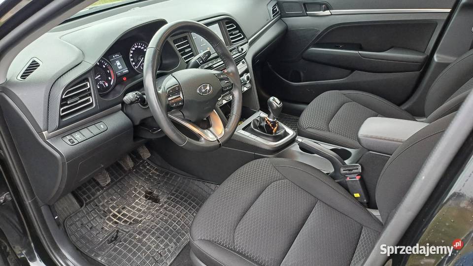 Elantra 16b salon Polska 31 Kielce sprzedam