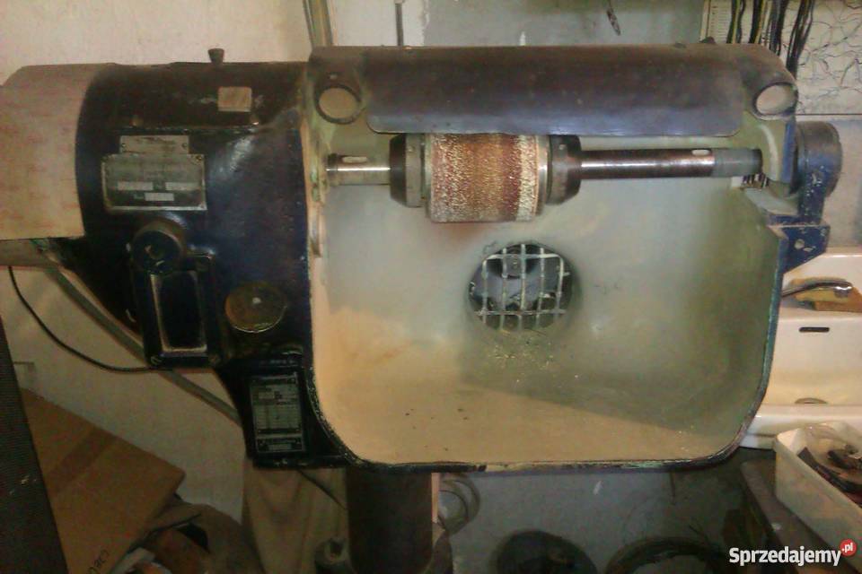 CZYSZCZARKA OBUWNICZA produkcja pantofli Produkcja Chabówka