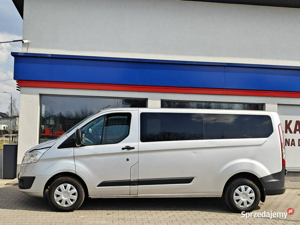Ford Transit Custom 9 osobowy Rok produkcji 2017 Transit  Custom Karczew