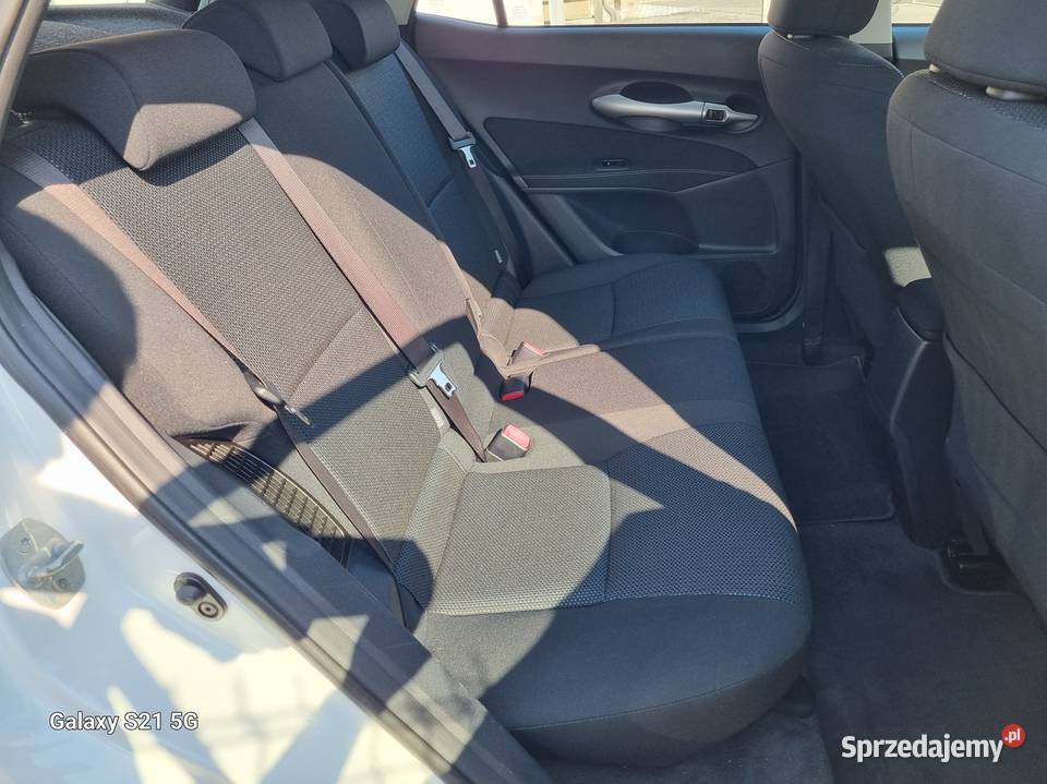 Toyota Auris I HYBRYDA 18 136 nawigacja alufelgi isofix