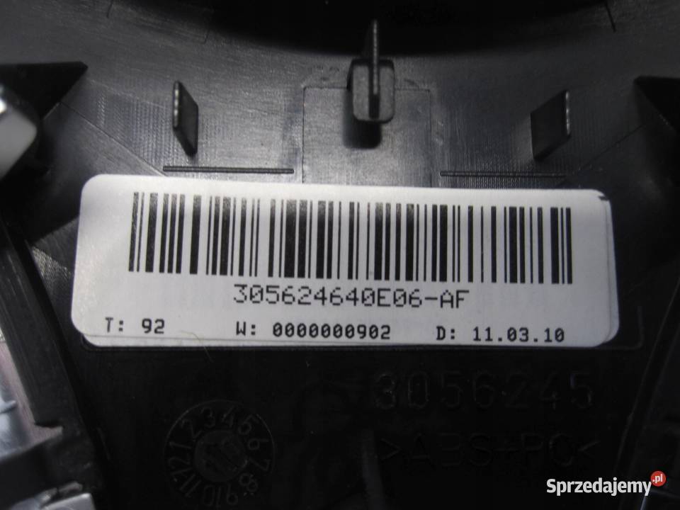 BMW E81 I E87 LIFT 10r blenda kierownicy 6795574 Osłony i zaślepki