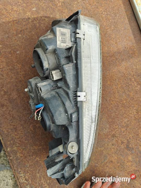 Lampa prawa Nissan Almera Lampy przednie Łagów