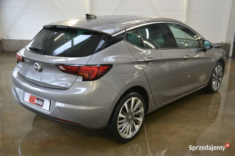 Opel Astra lifcie14 turbo benzyna 150 nawigacja