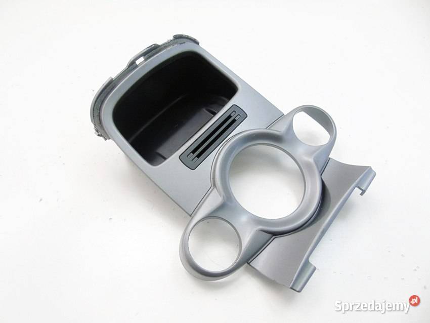 Obudowa ramka panelu do nawiewu Ford Fiesta MK7 osobowe Sosnowiec