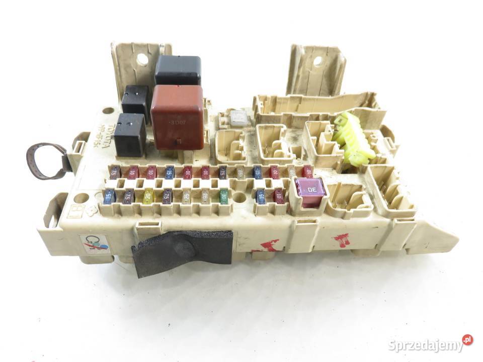 BSI TOYOTA AVENSIS VERSO M2 20 D 1CDFTV małopolskie