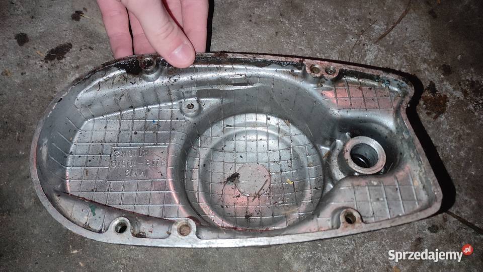 Lewy dekiel kapa silnika romet mińsk 125 400a Białystok