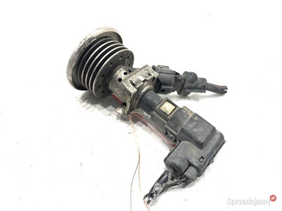 WTRYSKIWACZ SCR RENAULT TRAFIC III 208993839R 16 osobowe Układ paliwowy sprzedam