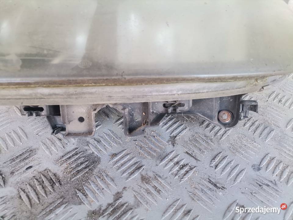 Lampa Lewa Przód Renault Laguna sprzedam