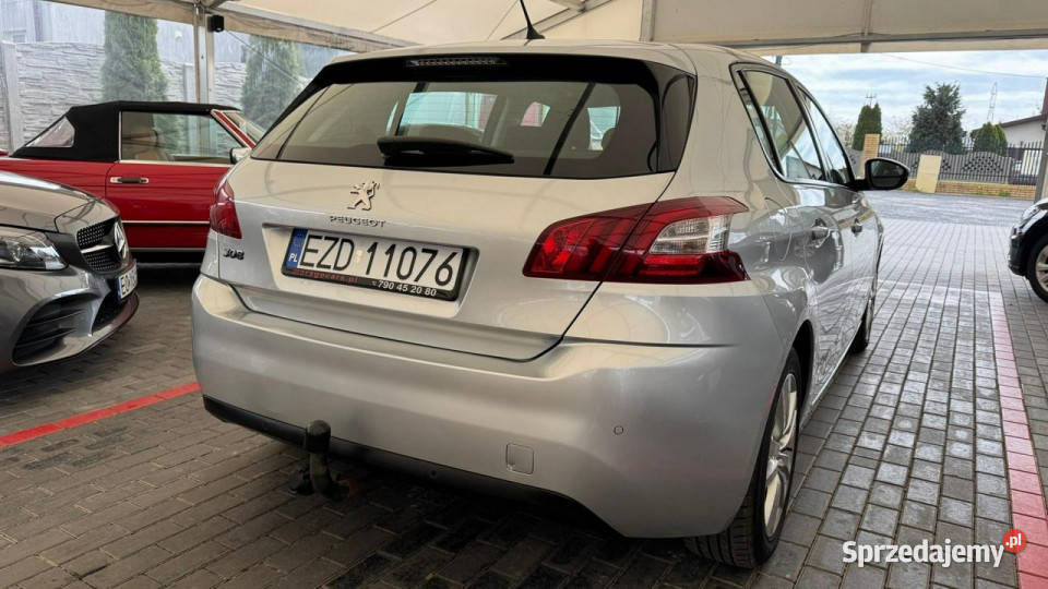 Peugeot 308 12 Benzyna 81 ZAREJESTROWANY T9 garażowany Zduńska Wola