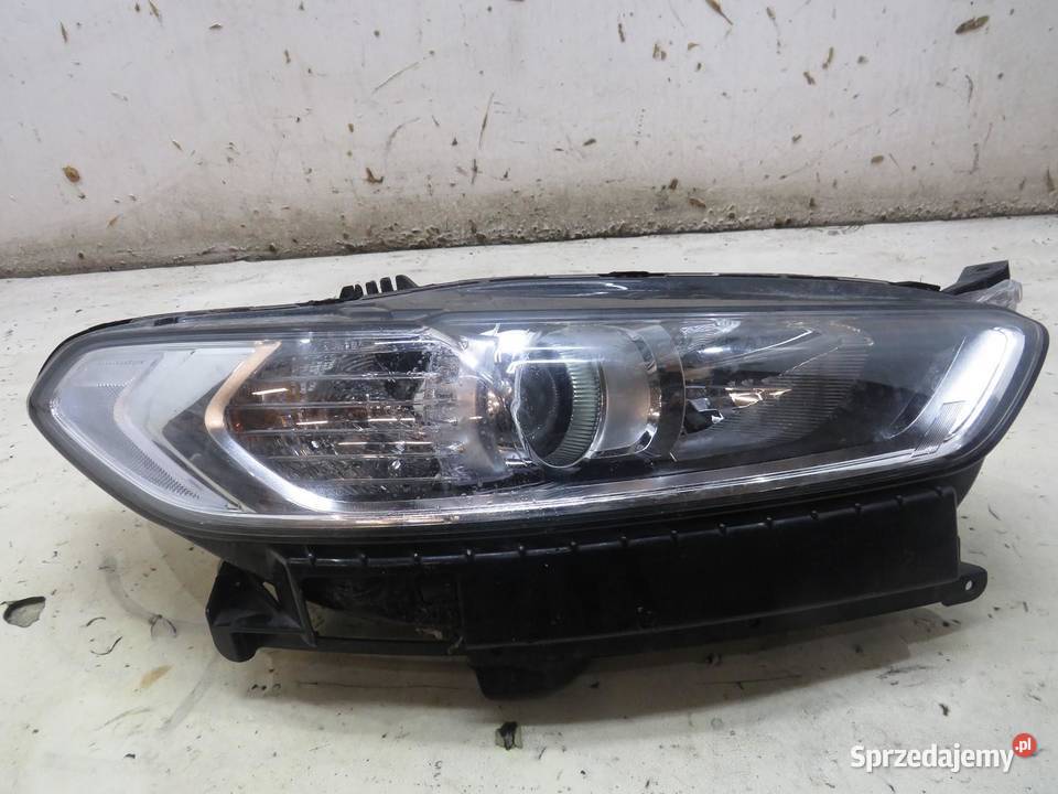LAMPA PRAWA PRZEDNIA PRZÓD ŚLIZG MONDEO MK5 LIFT