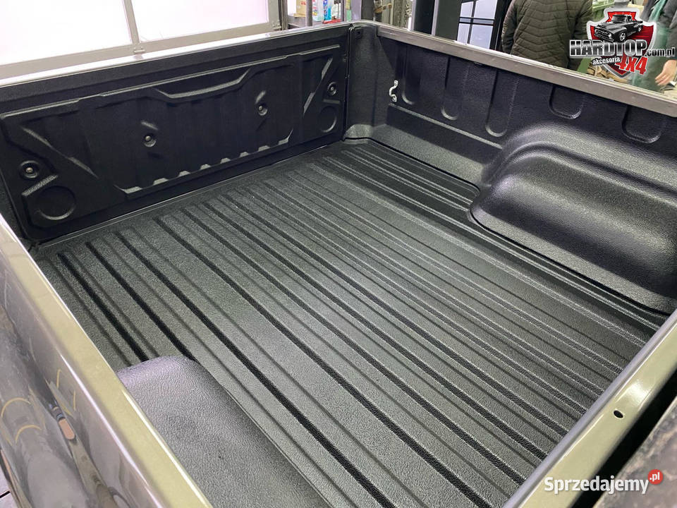 Kuweta Wykładzina Podburtowa Toyota Hilux 2016 Pozostałe Pasłęk sprzedam