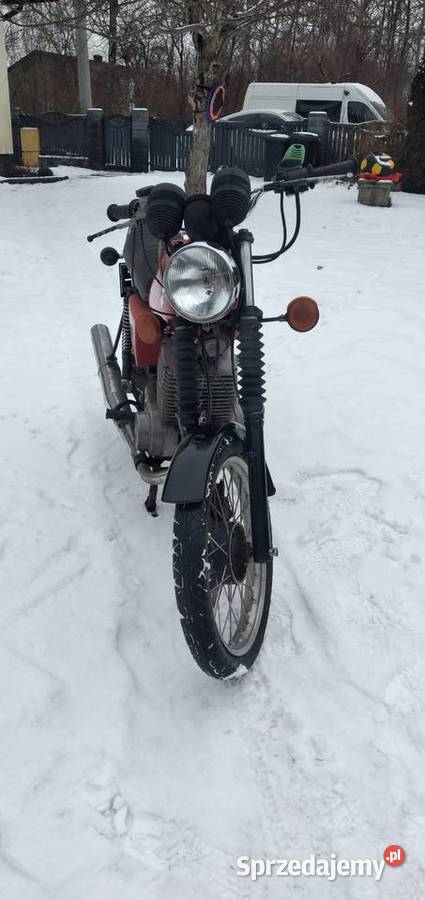 Mz etz 250 z 1985r sprowadzony na zabytek