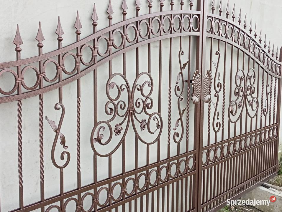 Brama kuta skrzydłowa wjazdowa przesuwna Kutno