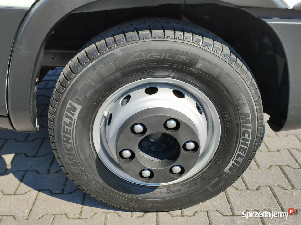 Iveco Daily 70C18 V H Chłodnia Hakowa Hakówka ABS Widełki