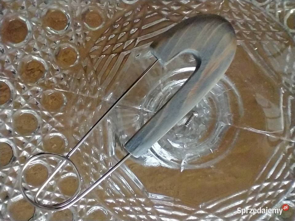 Szara agrafka broszka drewno rękodzieło Antyki, Sztuka, Kolekcje Łódź