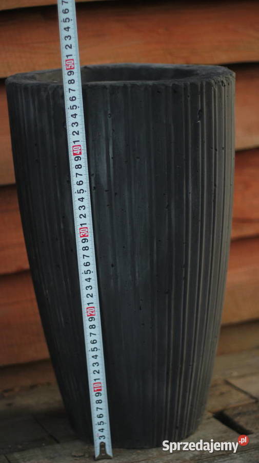 Figury rzeźby ogrodowe betonowe donica Goliszów