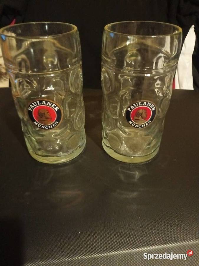 Dwa szklane kufle