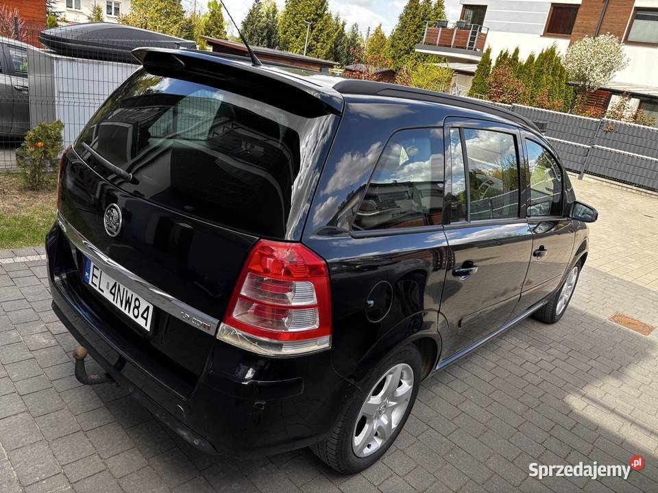 Opel Zafira B 19 CDTI 150 automat lakier metallic Zafira Łódź