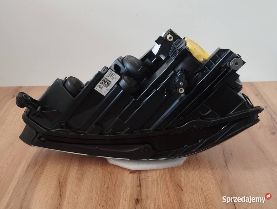 VW PASSAT B8 LAMPA LEWA PRZÓD PRZEDNIA Wschowa sprzedam