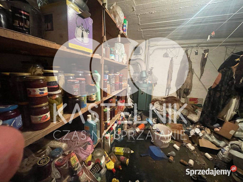 Sprzątanie zalaniach usuwanie szkód Oława