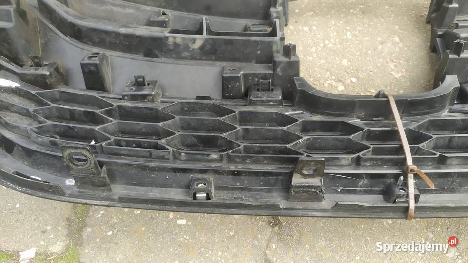 HONDA CRV CRV 201518 ATRAPA GRILL CHROM Byków sprzedam