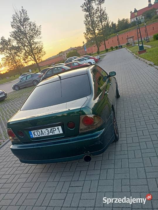 Lexus is 200 Zamość