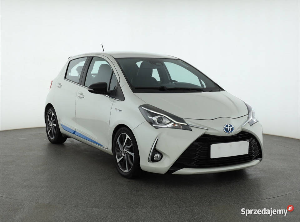 Toyota Yaris 15 Hybrid komputer pokładowy Piaseczno