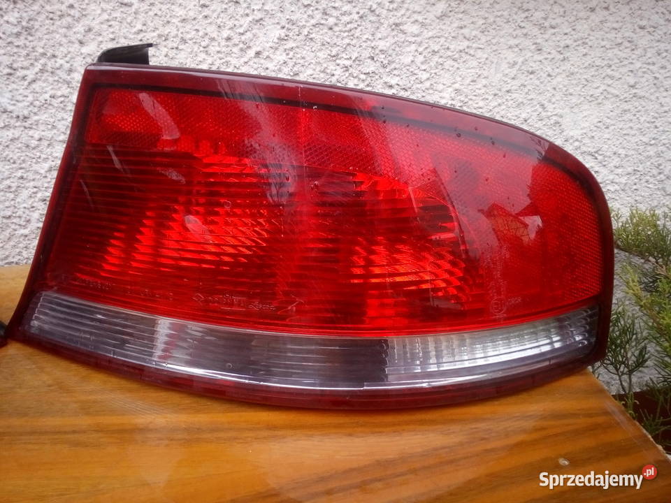 chrysler sebring 0107 lampy tył tylne tylnie Rawicz