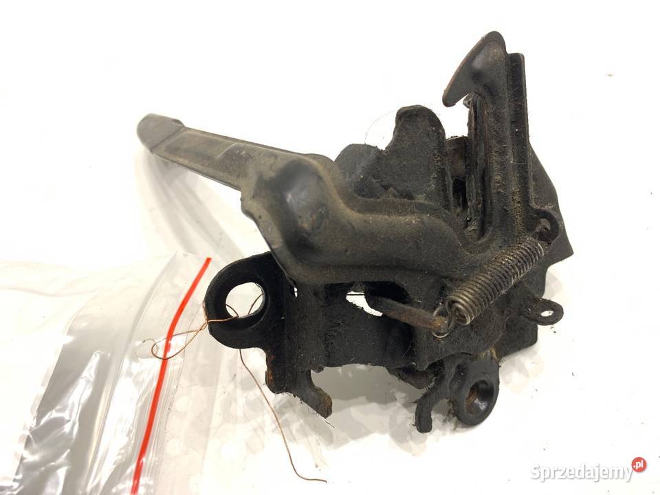 ZAMEK MASKI PRZÓD TOYOTA YARIS III Hatchback