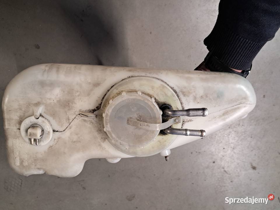 ZBIORNIK PŁYNU SPRYSKIWACZY MERCEDES W124 Cieszyn