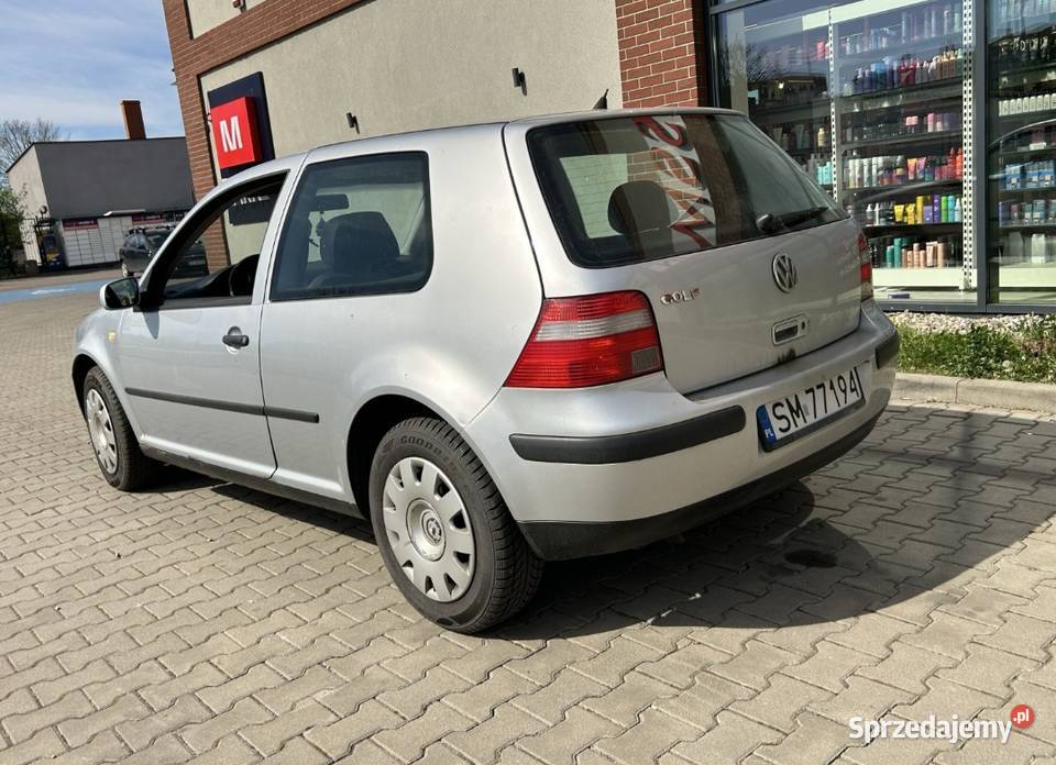 Volkswagen Golf 4 14 2003r sprawny