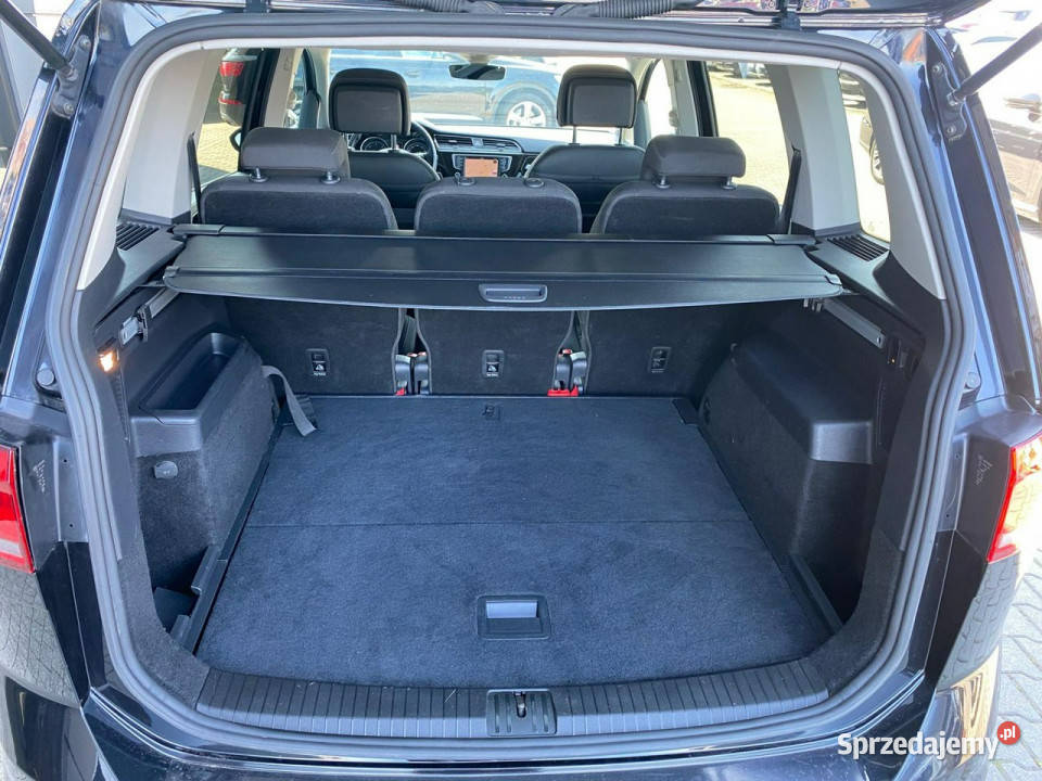 Volkswagen Touran LED DSG masaż podgrz fot navi garażowany Żory