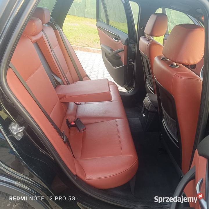 Sprzedam BMW X1 w b dobrze wyposażony poduszka powietrzna