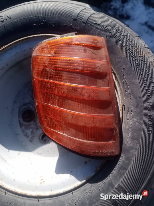Sprzedam kierunkowskaz Mercedes W123 i W124 lewy Kozłów Biskupi