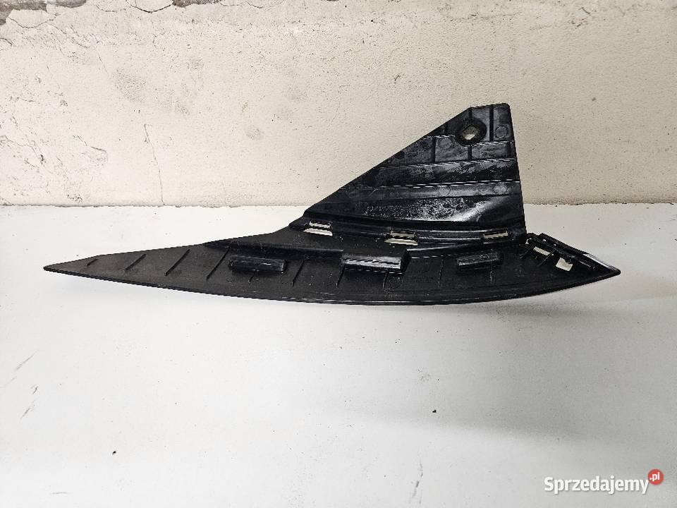 MERCEDES W177 ŚLIZG PRAWY ZDERZAKA PRZÓD Międzychód